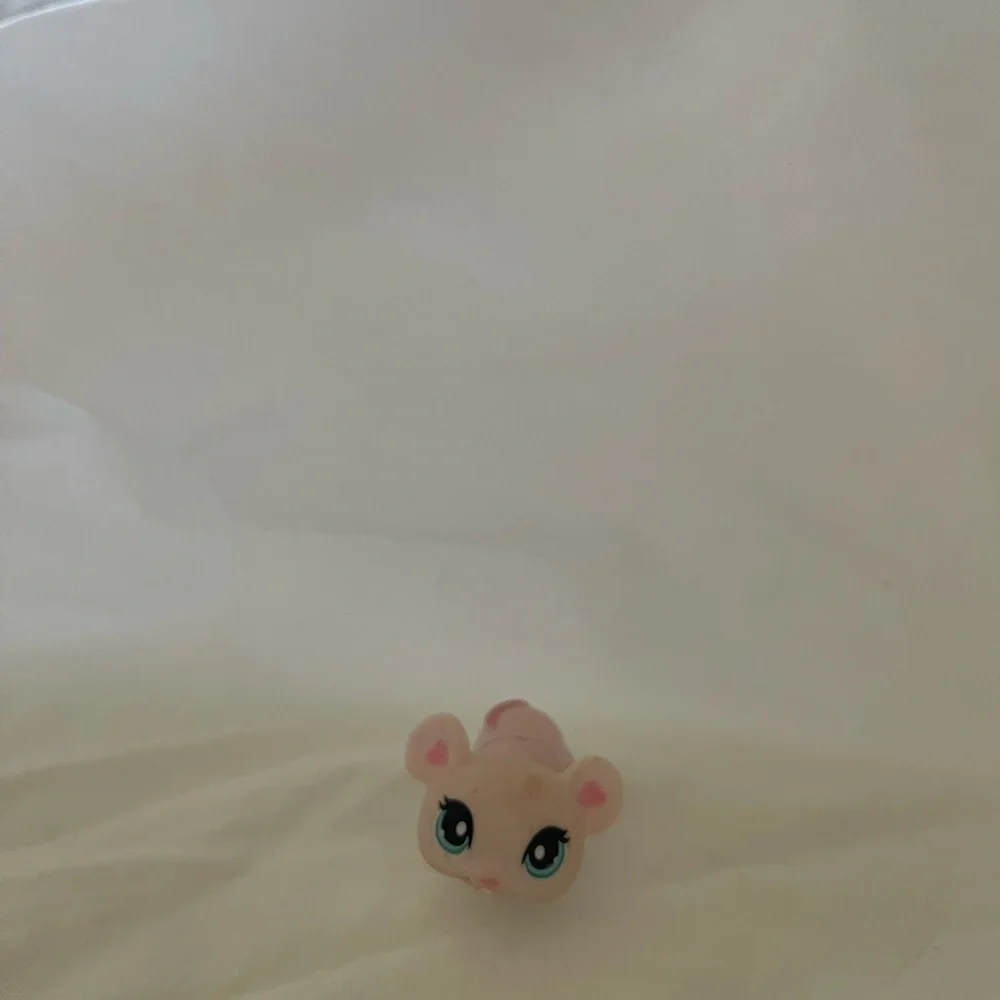 Littlest Pet Shop # 1412 Mouse Light Pink With Blue Eyes